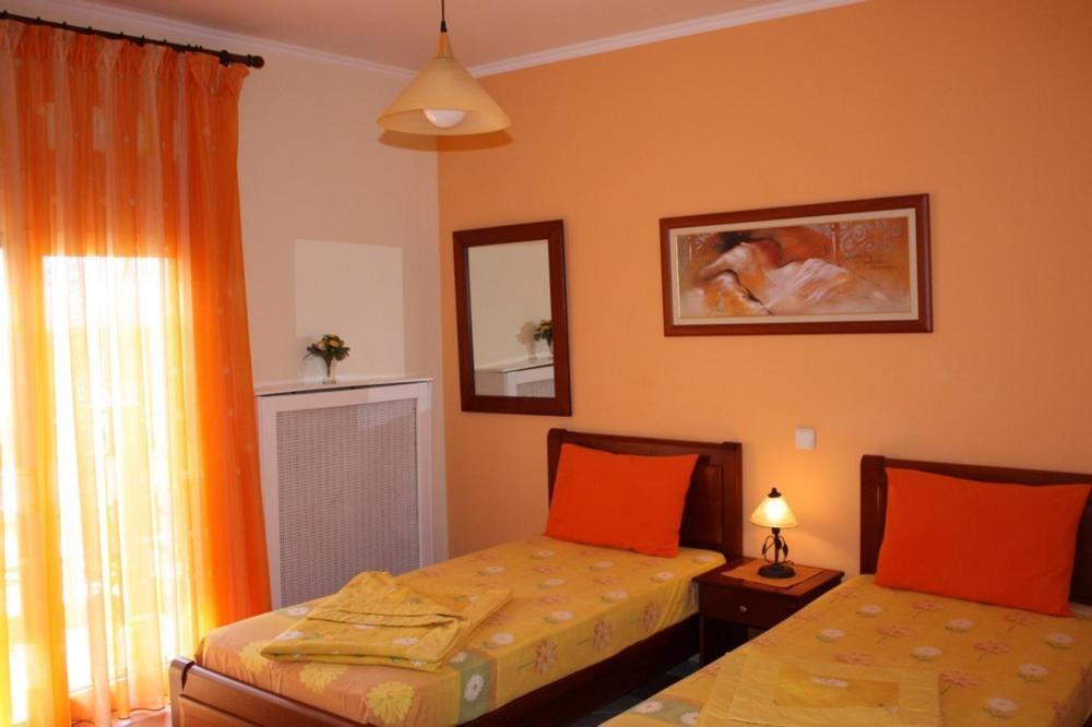 Guesthouse Liogerma Káto Loutrákion Cameră foto